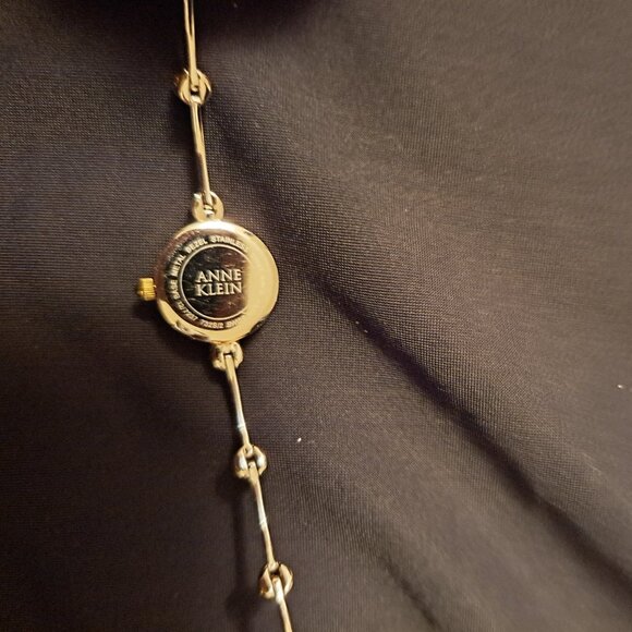 Vintage Anne Klein Diamond Swiss Watch - Picture 5 of 8